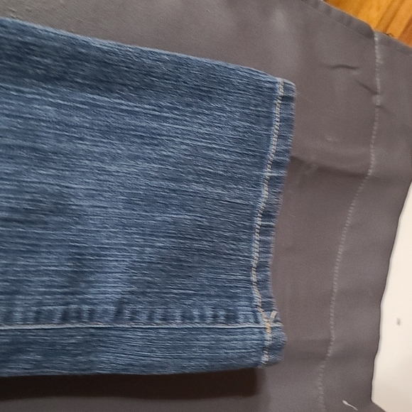 Motherhood Maternity Stretch Jeans Pockets Stretch Panel Size M EUC - Picture 3 of 9